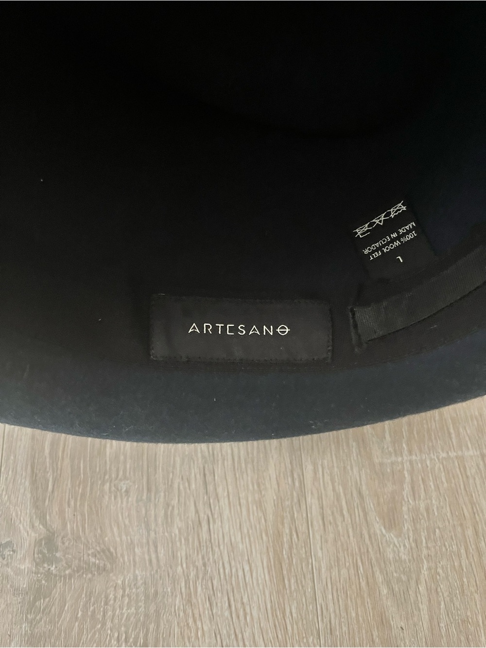 Artesano Women’s Wide Brim Wool Fedora with Decorative Cord Navy Large - Picture 7 of 7